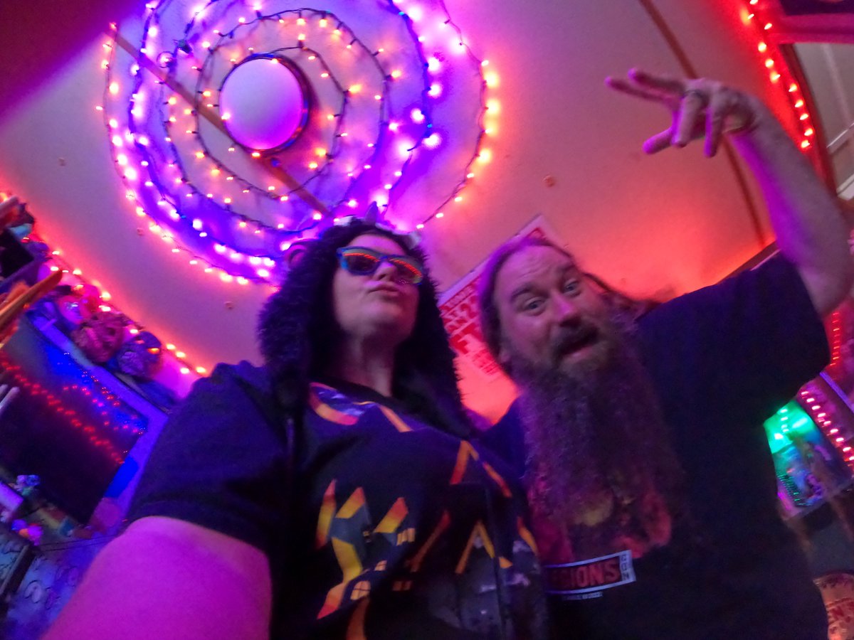 DestnStone's tweet photo. It's Wednesday, you know what that means ... DESTINATION LIVE @ 7:05!
https://t.co/PPM28wyi1c
#destinationstone #customs #travelplans #traveltips #live #youtube #youtubecouple #paintbrush #vincesdevils #wednesday #adventureseekers #adventure #travel #wrestling #actionfigures https://t.co/81sNwvwLhd