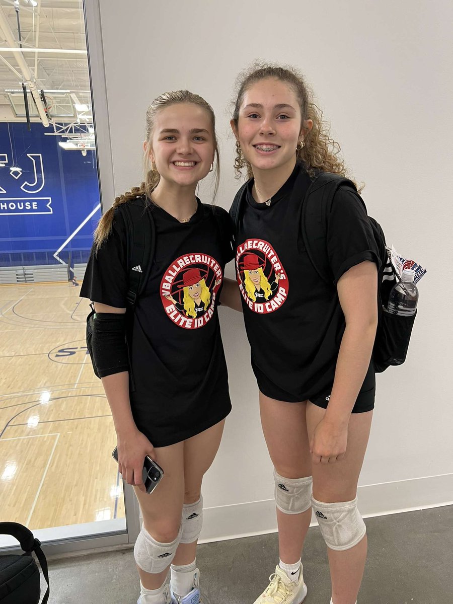 katiepilgrimVB's tweet photo. Had such a good time at the Vball Recruiter Elite ID Camp in Virginia! Got to play with some great people! Thank you @VBallrecruiter and @CoachSamWol23! https://t.co/UyK7Rha9T9