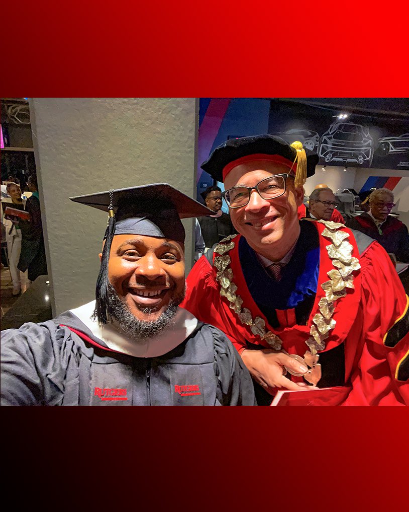 ZionCrichlow's tweet photo. Selfie Love 💕 

Good vibes with the wise 😆

#zeecee #zeeceee #classof2023 #rutgersnewark #runewark #graduation #justgettingstarted #thebestisyettocome #graduateschool #thisainteventhebestpart #alsometmoregreatpeople #nork https://t.co/zZ9nt9we6O