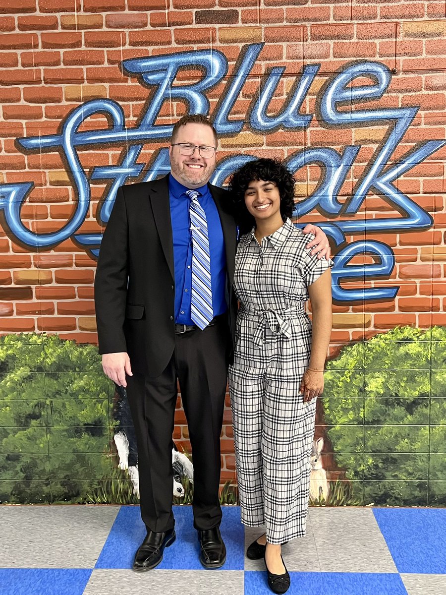 CharuChopra12's tweet image. Annual Senior Scholarship Awards night at Sandusky High School. Anisha is so blessed and honored to receive lots of love from her school &amp;amp; the community! We appreciate your kindness!🙏Thank you @ErieCCF @SHS_Counselor @Babesidoti @MrTalbot_SHS 
#BlueStreakPride💙
#buckeyeBound❤️