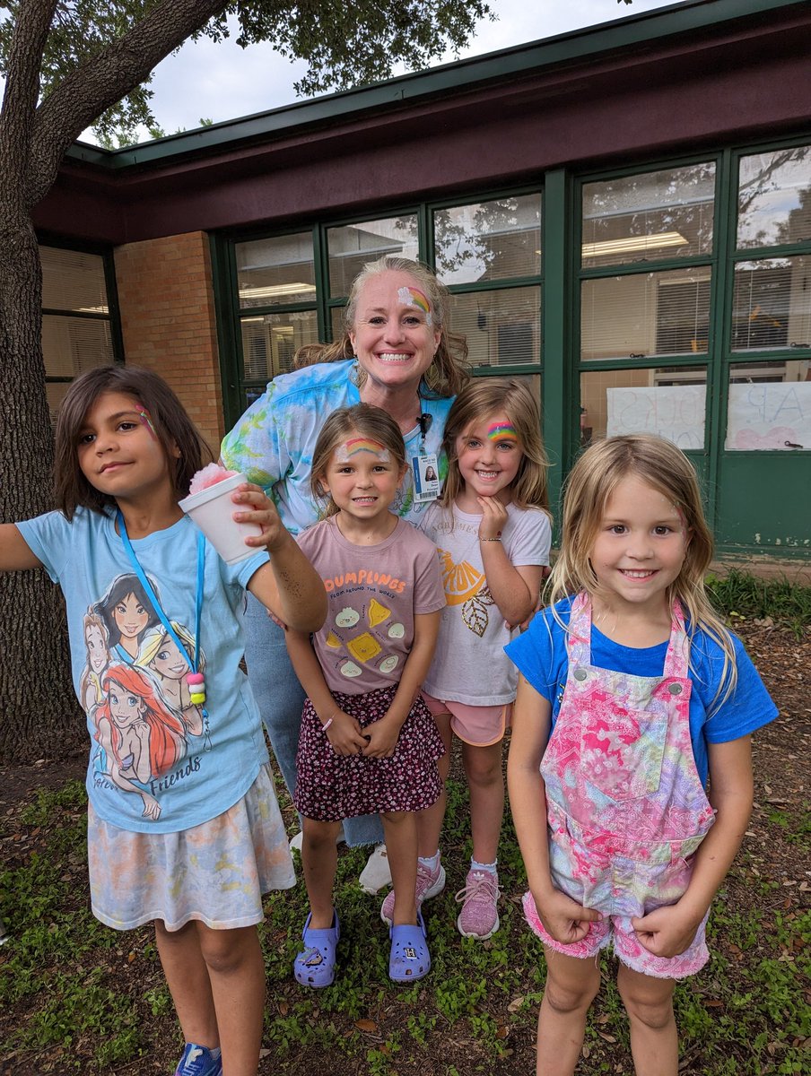 Haley Dean tweet media