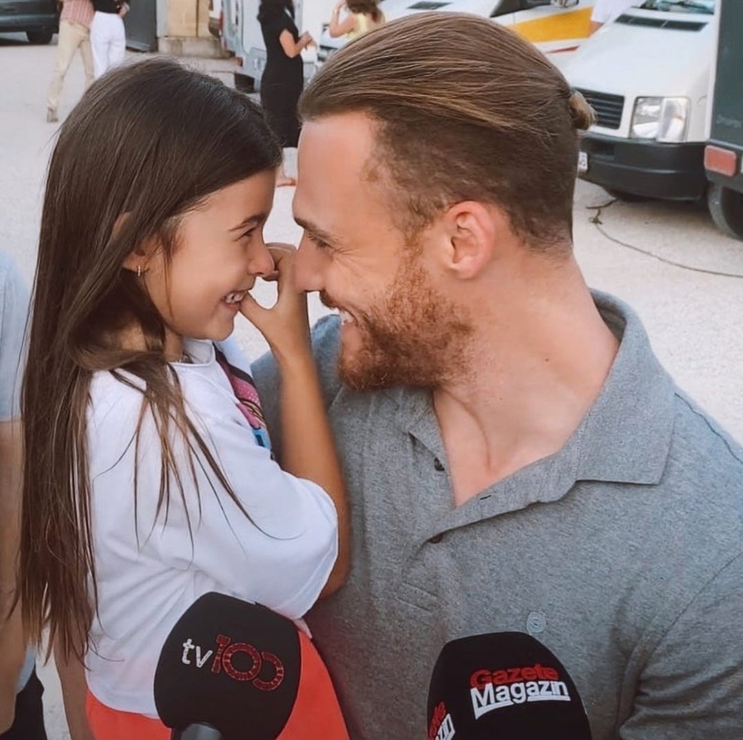 gecebabaanne's tweet photo. 8 aninhos da princesa deles🥹 https://t.co/1F8FJdzS0E