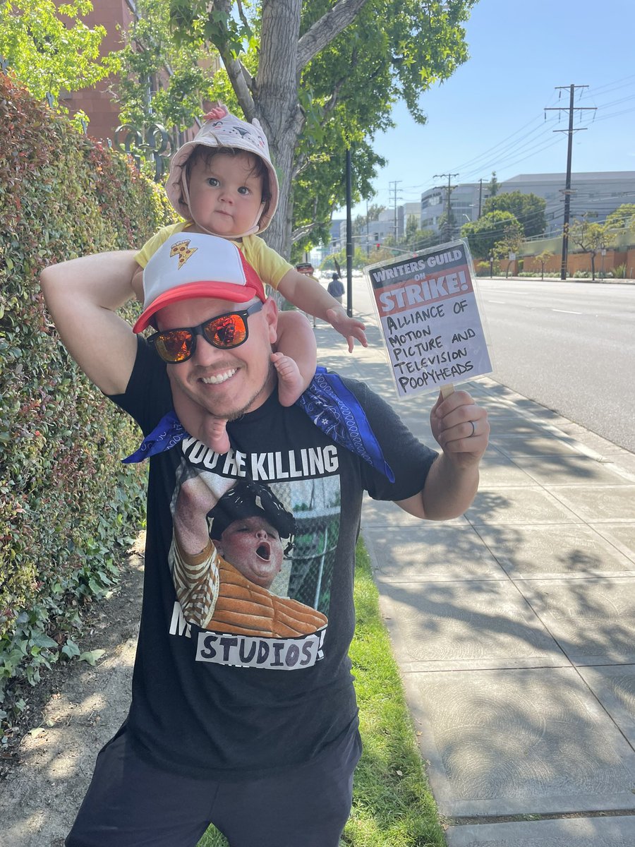 Current mood #wgastrong #wgastrike