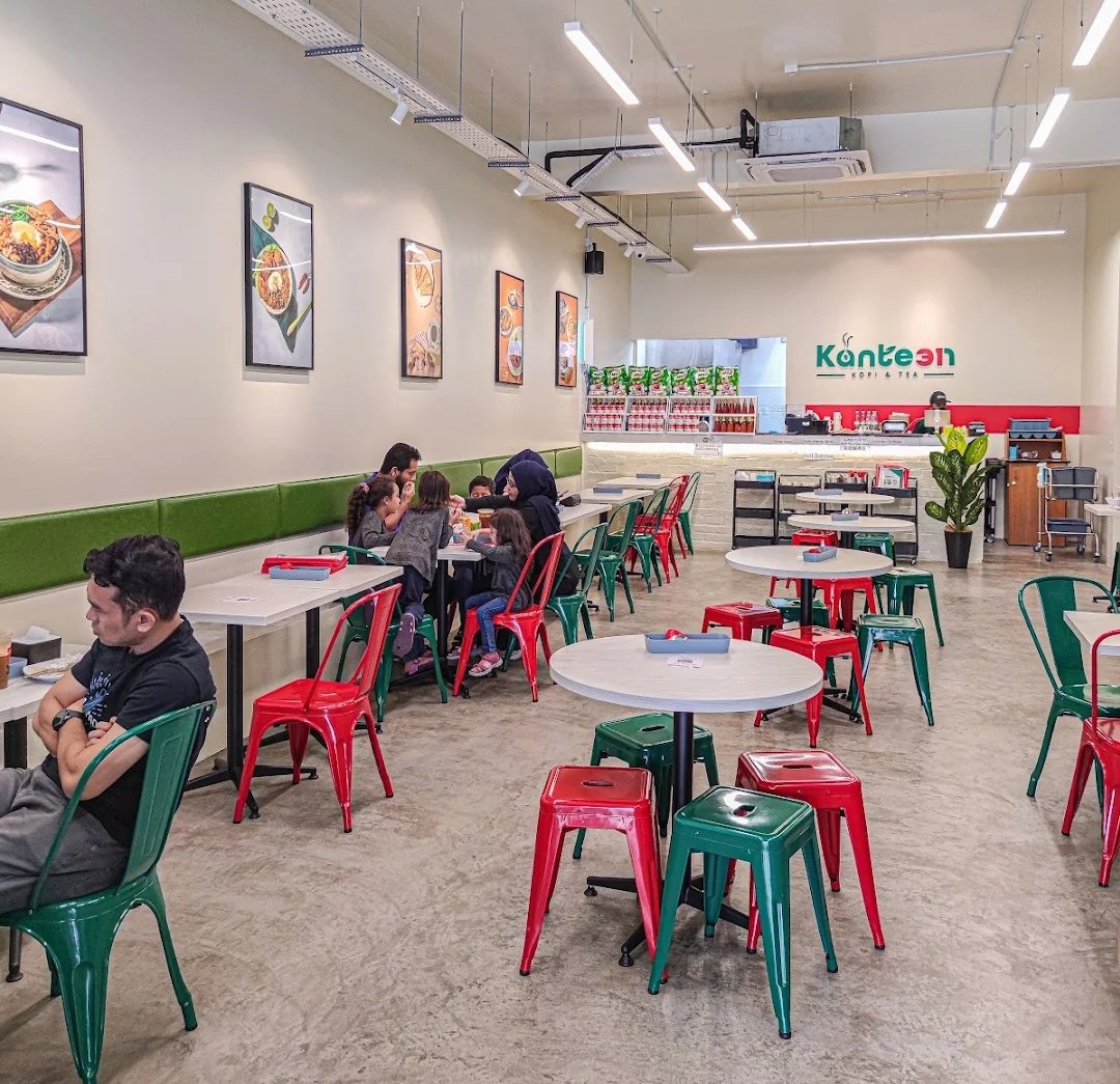 ezadhfizy_'s tweet photo. this kopitiam is getting popular among Johoreans who's looking for Chinese style food in west Johor Bahru 🍜🍛☕

Kanteen31
7, Jalan Suria 4, 68 Avenue Commercial Hub 79100 Iskandar Puteri

• 7.30am-6pm
• yummy toast, curry mee, dry/chili ban mian, golden mantou and more https://t.co/ZdnckuXjer