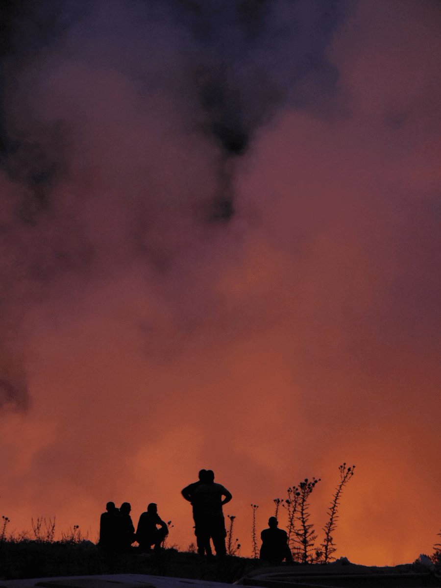 Waiting for the fire

#nft #nfts #nrfart #nftphotography #nftcollectors <a href="/opensea/">OpenSea</a> <a href="/foundation/">Foundation 🌐</a> <a href="/MagnumPhotos/">Magnum Photos</a> #NFTCollection #NFTsales

opensea.io/collection/ped…