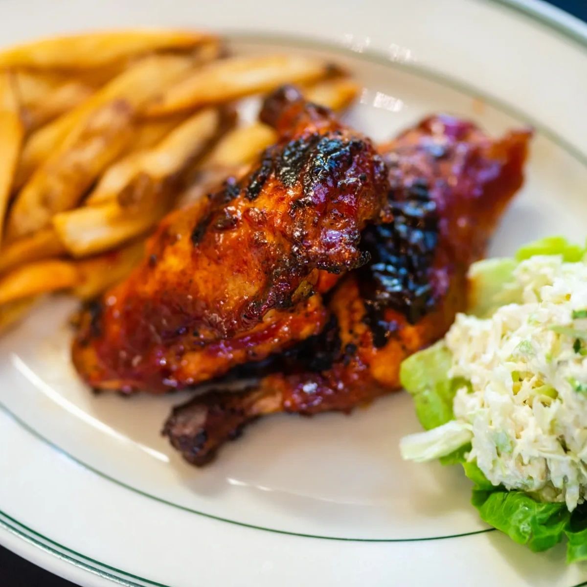 MacArthurParkCA's tweet photo. Experience California Bar-B-Q at its finest -- come visit us at in downtown Palo Alto! Our classic American menu is sure to satisfy your cravings. https://t.co/xOENXDpQxd