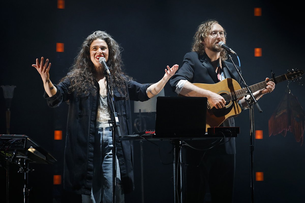 LCTheater's tweet photo. Just announced: We've added an ASL interpreted encore performance of Next@LCT3: @TheBengsons on Monday, May 22! Tix and more info: https://t.co/xH3wXuumQL
#ASLInterpreters #deafnyc #LCT3
Photo: @chasiannexy https://t.co/9lqlu3wr5E