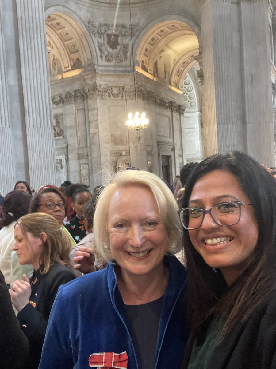 Privileged to attend a beautiful service to commemorate the life of Florence Nightingale @StPaulsLondon, proud to represent @NursesSikh @UHDBTrust @FNightingaleF @Mandeep_Lally @hill_karenhill3 @chargladstone @JoEvley @duncan_CNSE @Thercal @CNOEngland @hill_karenhill3