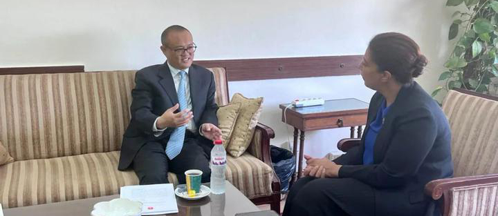 chnegy's tweet photo. 杨荣浩公参会见阿盟文化和文明对话司司长https://t.co/GJulYmIGmP https://t.co/cqzJayREEH