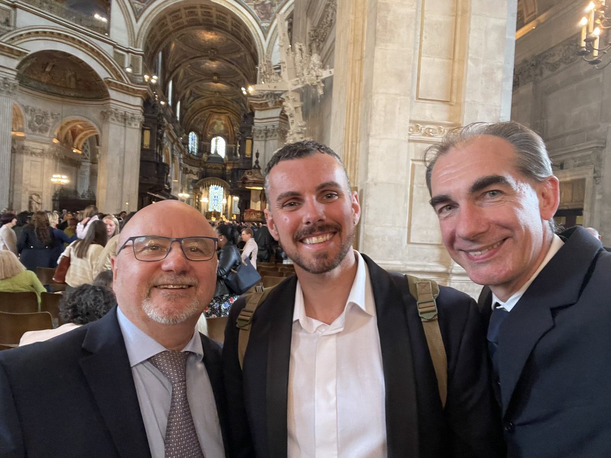 A wonderful experience with nurses <a href="/FNightingaleF/">Florence Nightingale Foundation</a> #FNF annual service <a href="/StPaulsLondon/">St Paul's Cathedral</a> 
A truly special day to give thanks, be humble and pause for reflection. 
Thank you <a href="/MattEthSTN/">Matt Etherington</a> <a href="/ChiUniNursing/">Chi Uni Nursing</a> <a href="/GemmaStacey10/">Prof Gemma Stacey (She/Her)</a> <a href="/jemimakempton/">#hellomynameis Jemima</a> @CyzelG