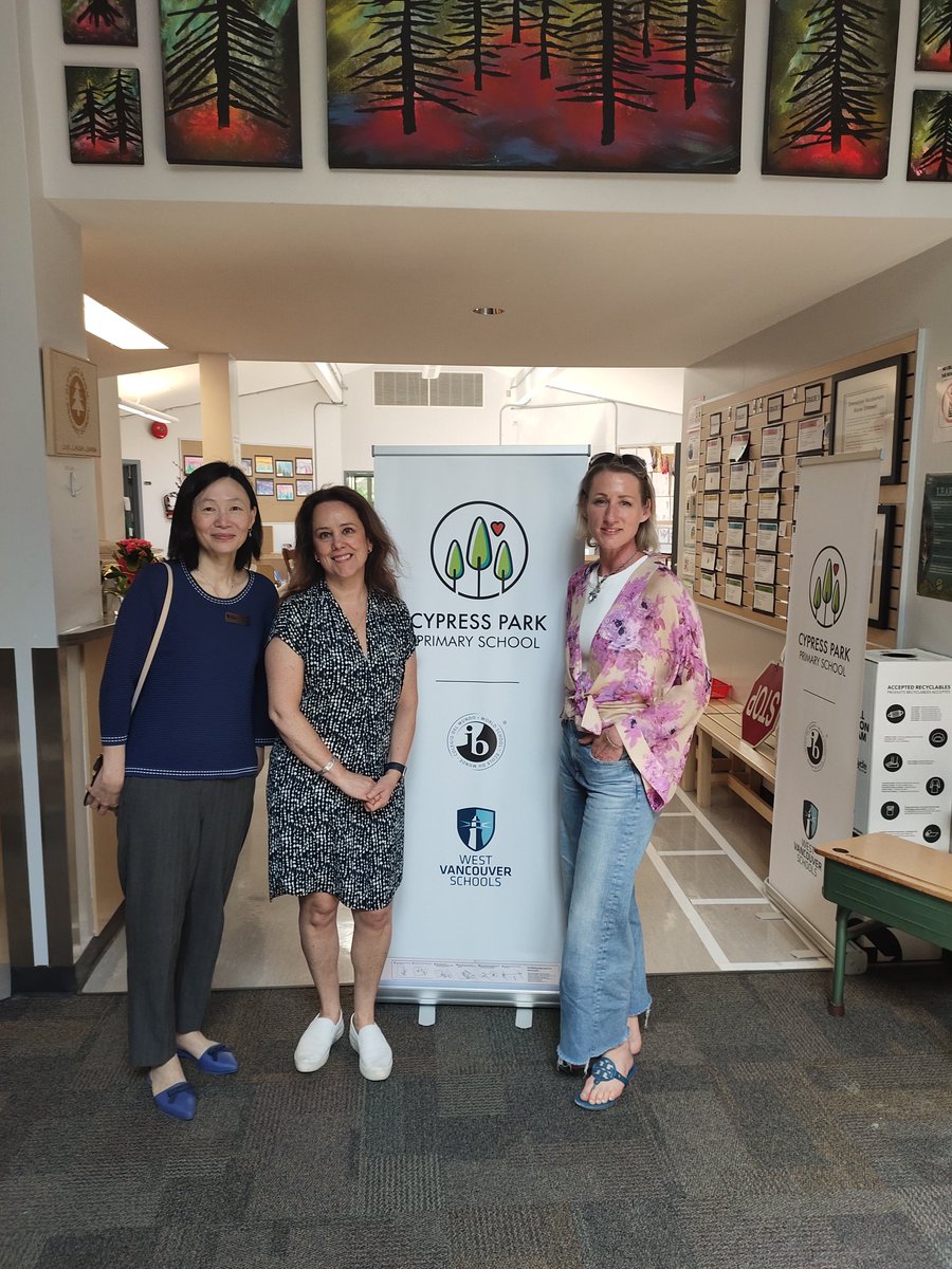 WVFeliciaZHU's tweet photo. It was a treat to see these Northern Light paintings on such a hot day🥰. I'm excited to hear about the amazing learning experience from artist Nikki Baxendale and the students. Thank you for allowing me to be part of @cypressparkwv  library gallery opening. #westvaned https://t.co/Ys1AJdJGHh