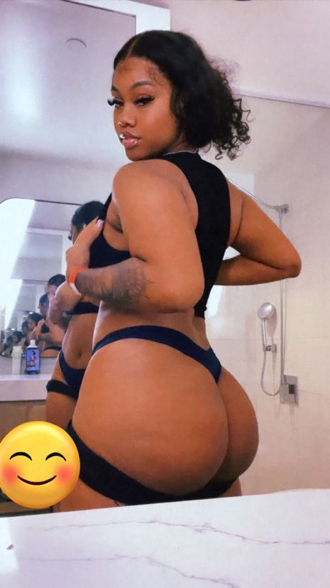 Ebony Slut tweet media
