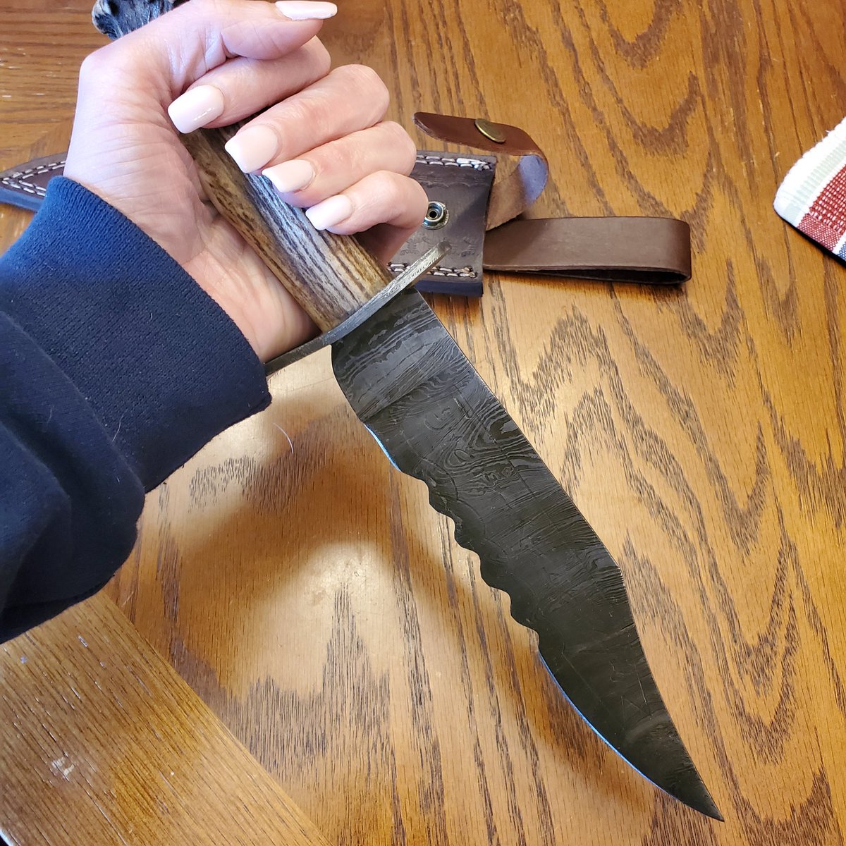 1WitchyChick's tweet photo. And let it be know that with this knife I take my rightful place as the nerdiest nerd to have ever nerded! #demonblade https://t.co/Dg8DayElOP