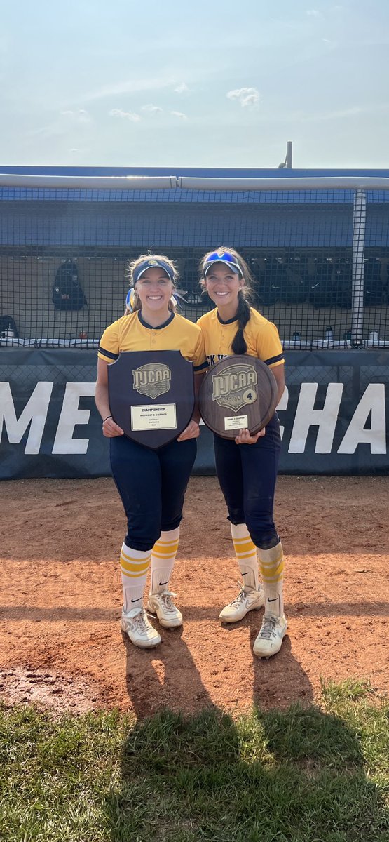 MarengoSBall's tweet photo. Congrats to 2 of our very own alumni, @jlt08 and @Cjasinski04, they made history today at Rock Valley, as being the first team to make it to the national tournament at the Division 2 level, after the transition from D3 to D2. @RVC_Softball https://t.co/KlMqPVMgR2