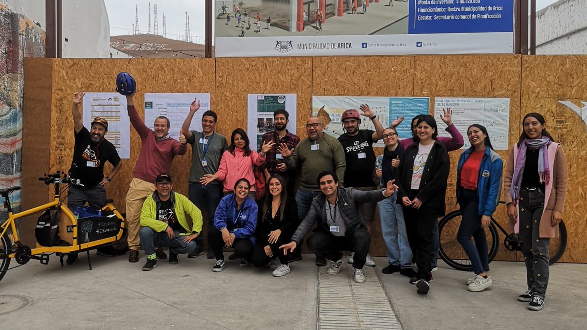 CicloArica's tweet photo. Queremos agradecer a los 19 voluntarios y voluntarias que hicieron posible la IV MEMT el día de hoy. Esta medición nos entrega importante información sobre los desplazamientos en nuestra ciudad en horario punta AM. Aquí compartimos los resultados #Arica #MEMT2023  👇(hilo) https://t.co/I4xgt4k9kL