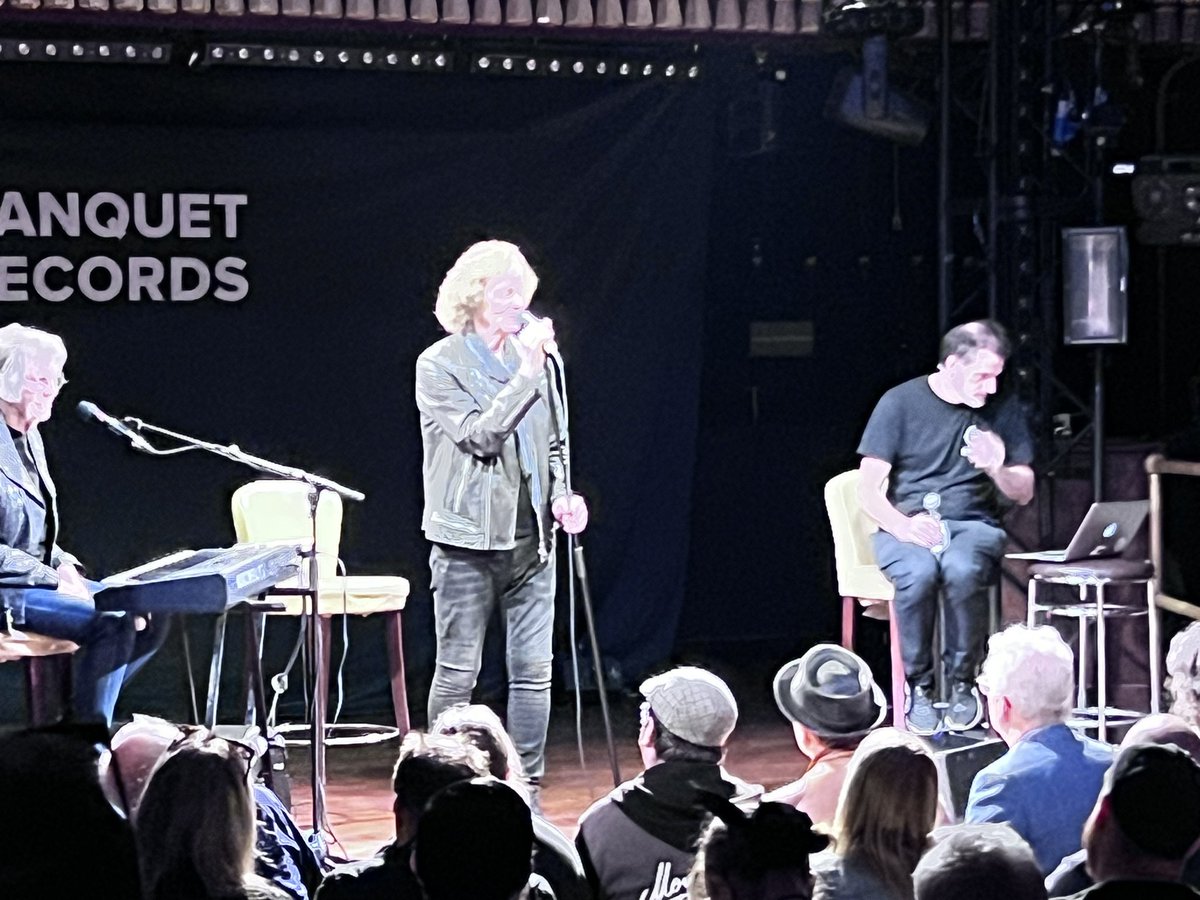 aojwFL_BFC's tweet image. Wow witnessed some real musical greatness tonight courtesy of @BanquetRecords @pryzm_kingston when the @TheZombiesMusic played a fantastic  Piano/ Vocal set of new lp #DifferentGame &amp;amp; stone cold classics including spine tingling versions of #ShesNotThere &amp;amp; #TimeAndTheSeason