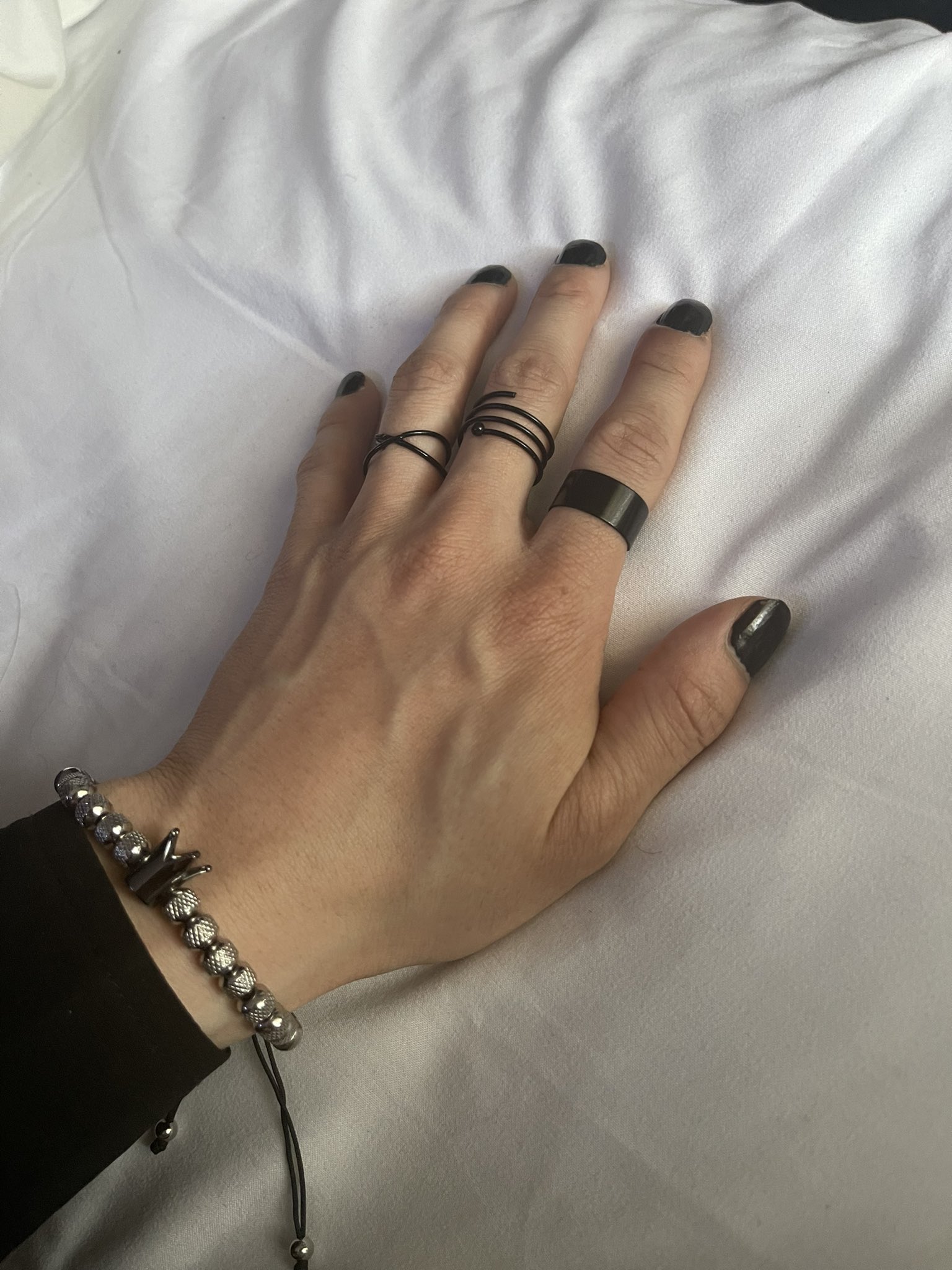 Midi rings for fat deals fingers