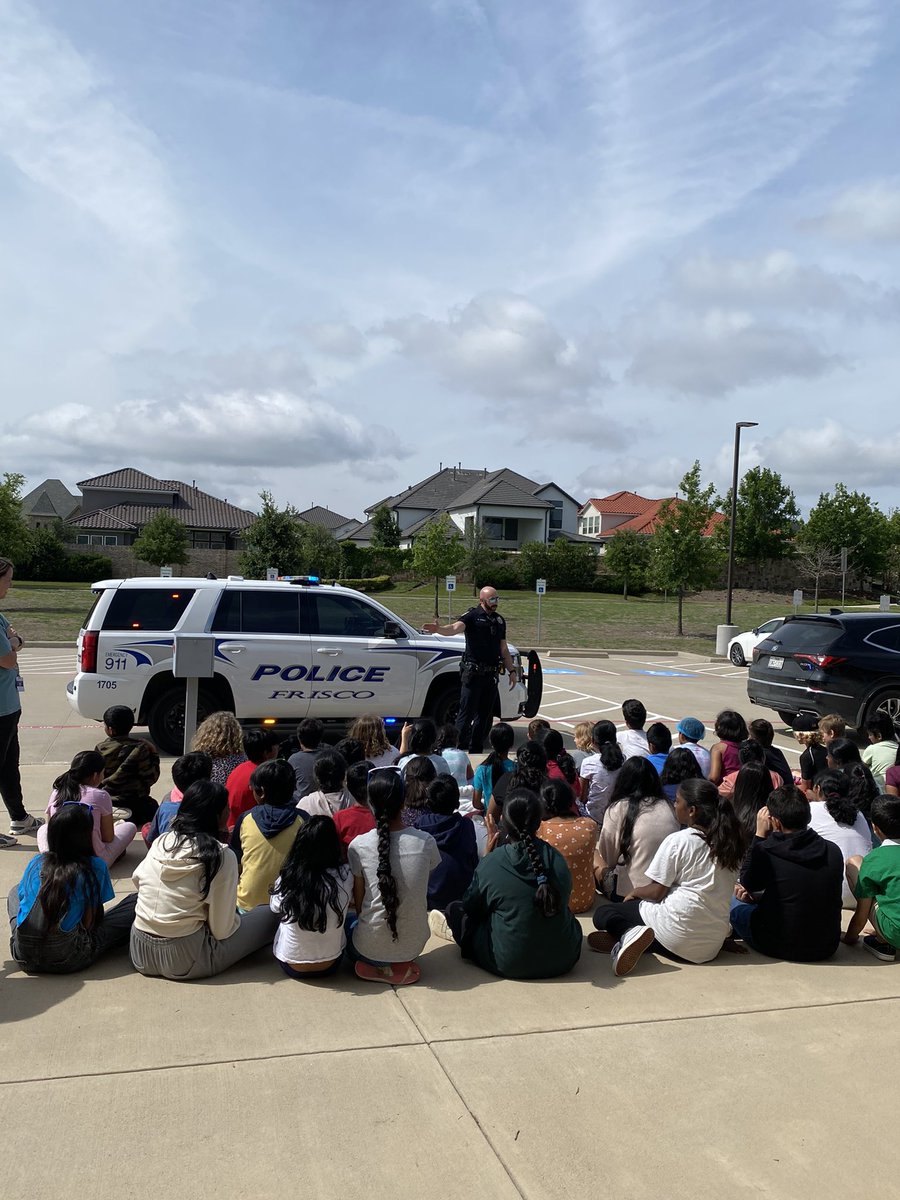 Ms. V in 303 tweet media