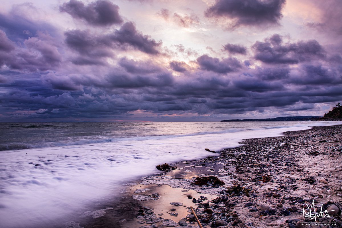 Gloomy reflections. 🖤

#nickgatesphotography #sanclemente #oceanminded  #coastallife #saltlife #californiaholics  #californialove #rawcalifornia #explorecalifornia #californiathroughmylens #visitcalifornia #beautifuldestinations #allthingsorangecounty #passionpassport