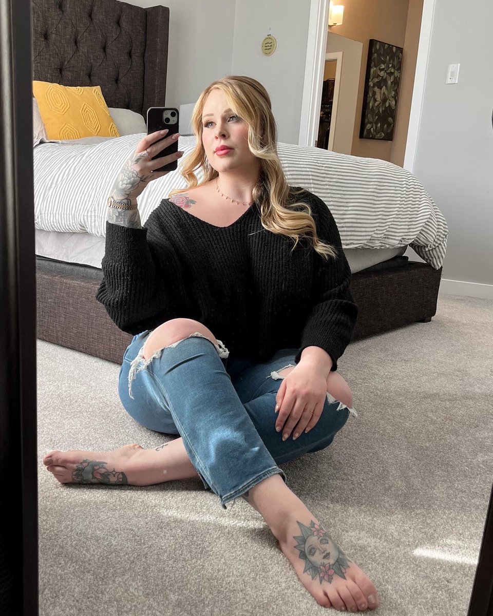 Adore Ashlynn 🧨 Top 0.5 on Twitter "I'm not a model, but I can make