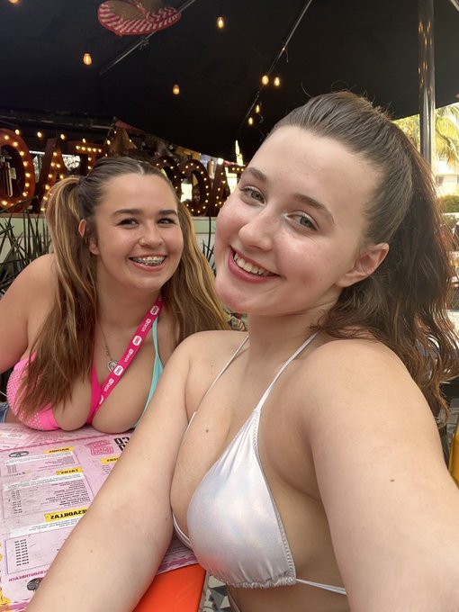 My girl @bubblebratz https://t.co/ndmk2ML5II