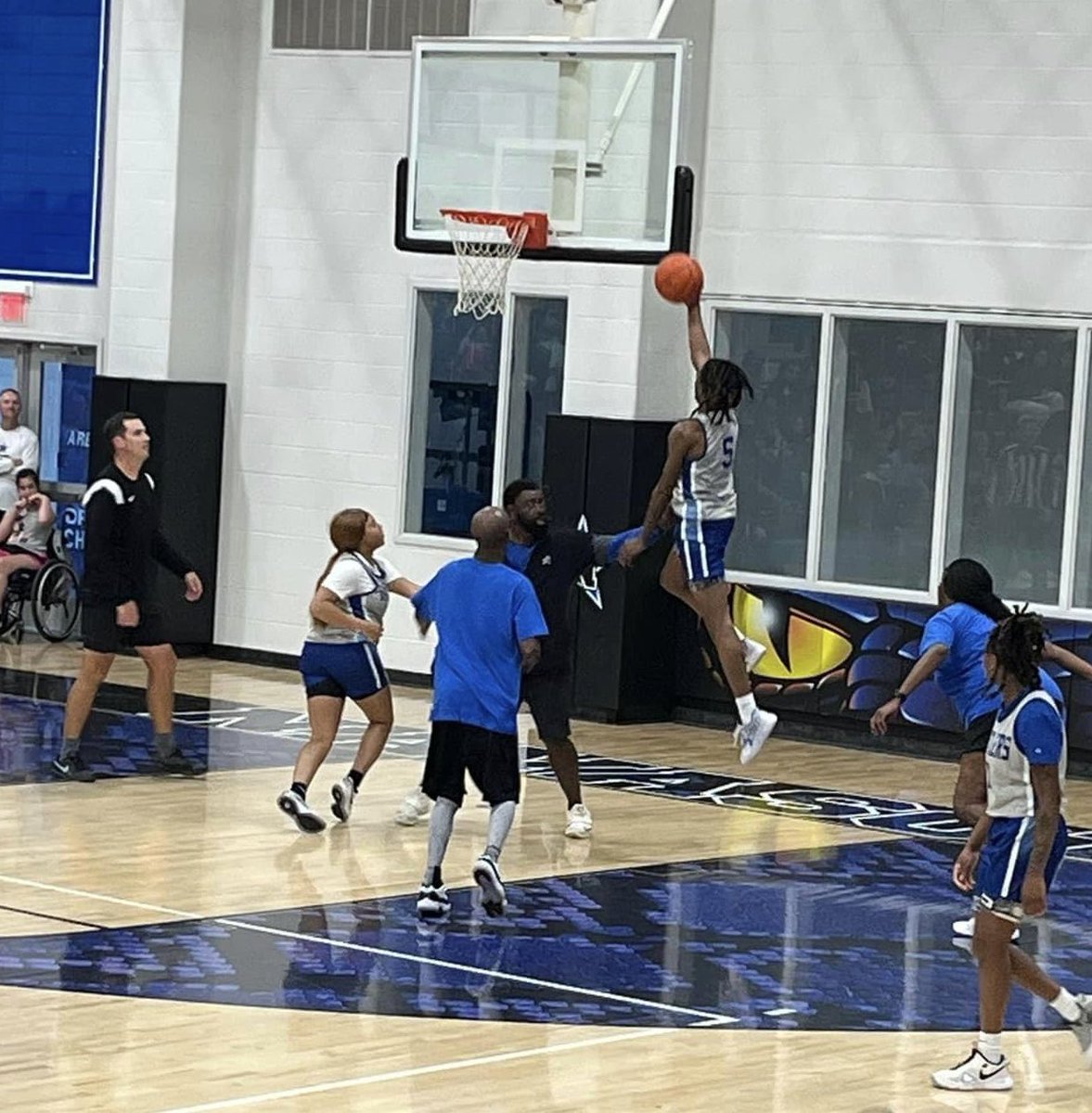 Tommy Gates tweet media