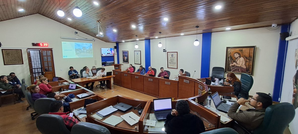concejodesopo's tweet photo. #SesionesOrdinaria Avanzamos en el control político a la Secretaría de Urbanismo.
Sigue la transmisión aquí https://t.co/CIKMIydSKQ https://t.co/EsxagcwGMP