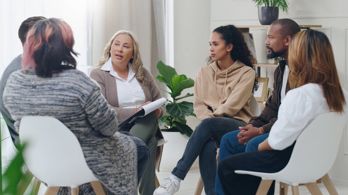 <a href="/MedCultureLab/">Medical Cultures Lab</a> member <a href="/sbgarrett/">Sarah Garrett, PhD</a>'s new blog post shares operational processes -  mundane, nitty-gritty, everyday project details typically not described in community-based participatory research methods: Growing Skills in Community Research Collaborations bit.ly/3Mvw4dI