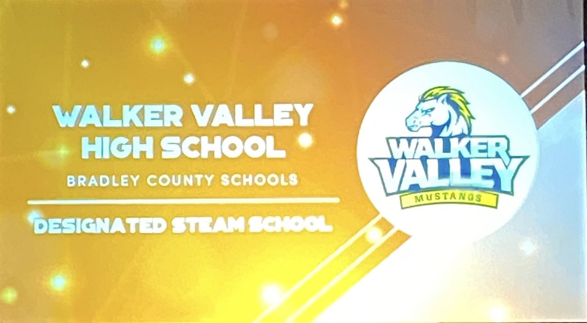 CandiceBelt's tweet photo. Today was a great day!! #STEAMDesignation @WalkerValleyHS @BradleySchools @theTSIN @TNedu https://t.co/jtKzlt1qaL