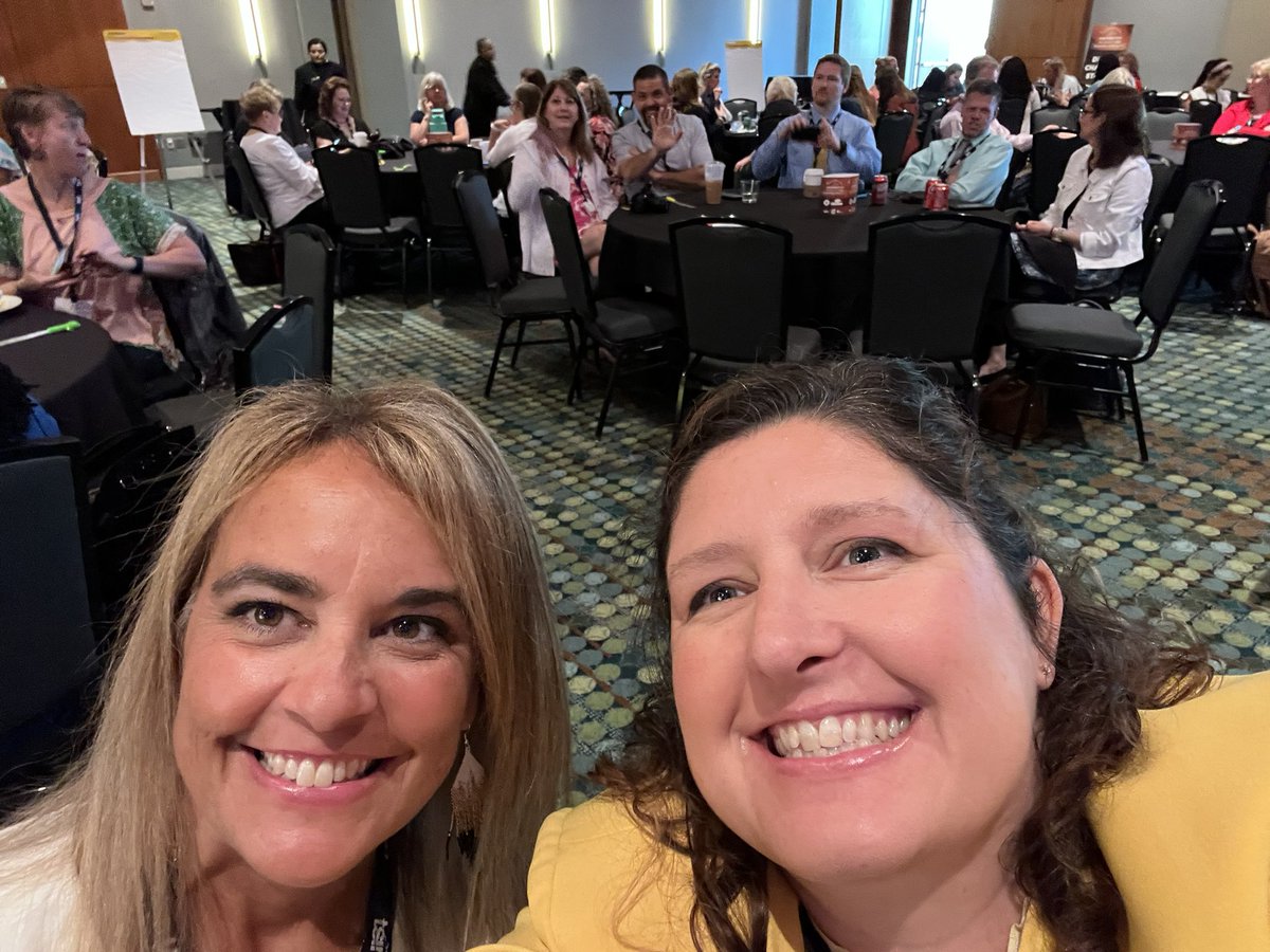 CandiceBelt's tweet photo. Today was a great day!! #STEAMDesignation @WalkerValleyHS @BradleySchools @theTSIN @TNedu https://t.co/jtKzlt1qaL
