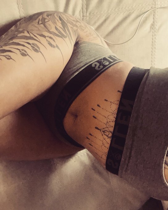 Link bio #of #onlyfans #tattoos https://t.co/kTpAZbeivi<a href="/tag/of"class="tags">#of</a><a href="/tag/onlyfans"class="tags">#onlyfans</a><a href="/tag/tattoos"class="tags">#tattoos</a>