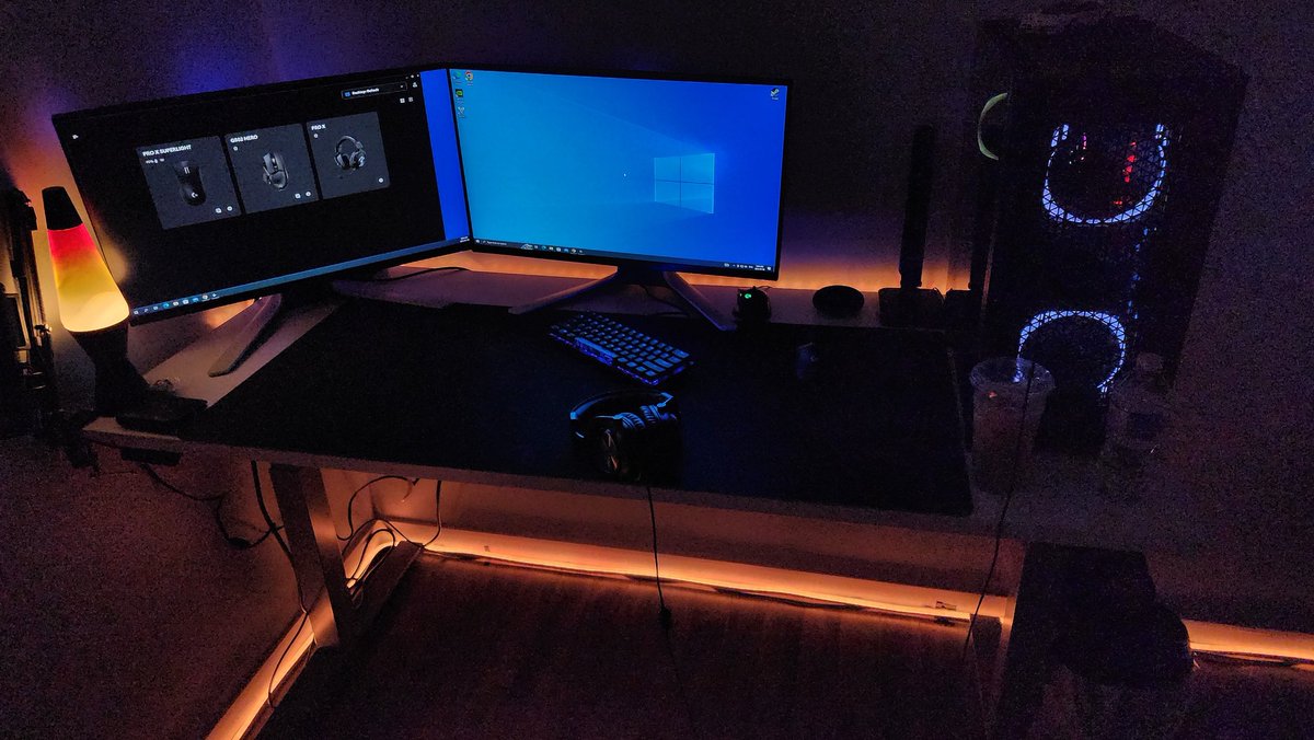 NZXTLLS's tweet photo. @NZXT I'm very late to this but I guess so 💜 https://t.co/mIad1YgQC3