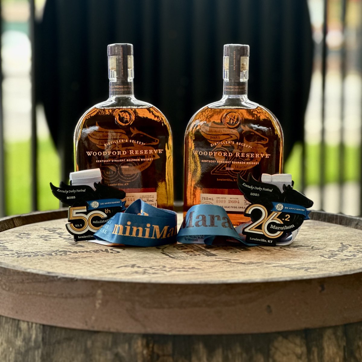 🚨 LAST CHANCE 🚨

Attention runners! There’s still time to get your commemorative bottle of @WoodfordReserve, marking the 50th run of the @GEAppliancesCo  #DerbyFestivalmini or 22nd #DerbyFestivalMarathon!

Continue to thread⬇️