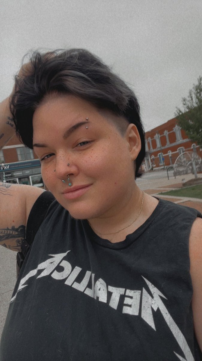 yeehawt dog tweet media