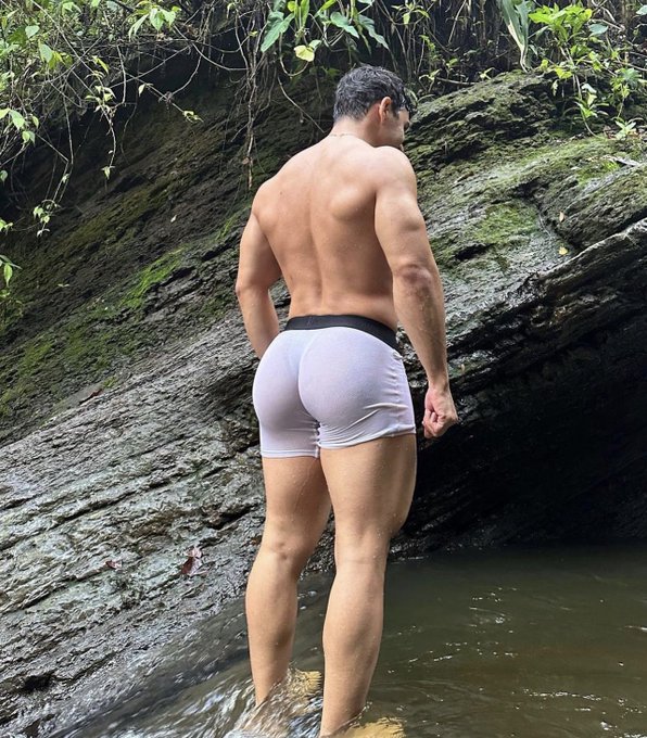 Come and sink in the well https://t.co/kyu7eJrh7t