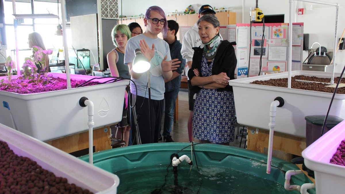 📢  Welcome Rep. Santos to <a href="/TheMaritimeHS/">Maritime High School</a>, joined by maritime industry &amp; local leaders. Rep. Santos explores our innovative school model. Guided by students Ethan &amp; Zayne, she tours aquaponics, humanities, &amp; woodshop classes, engaging with students &amp; teachers. #HighineProud