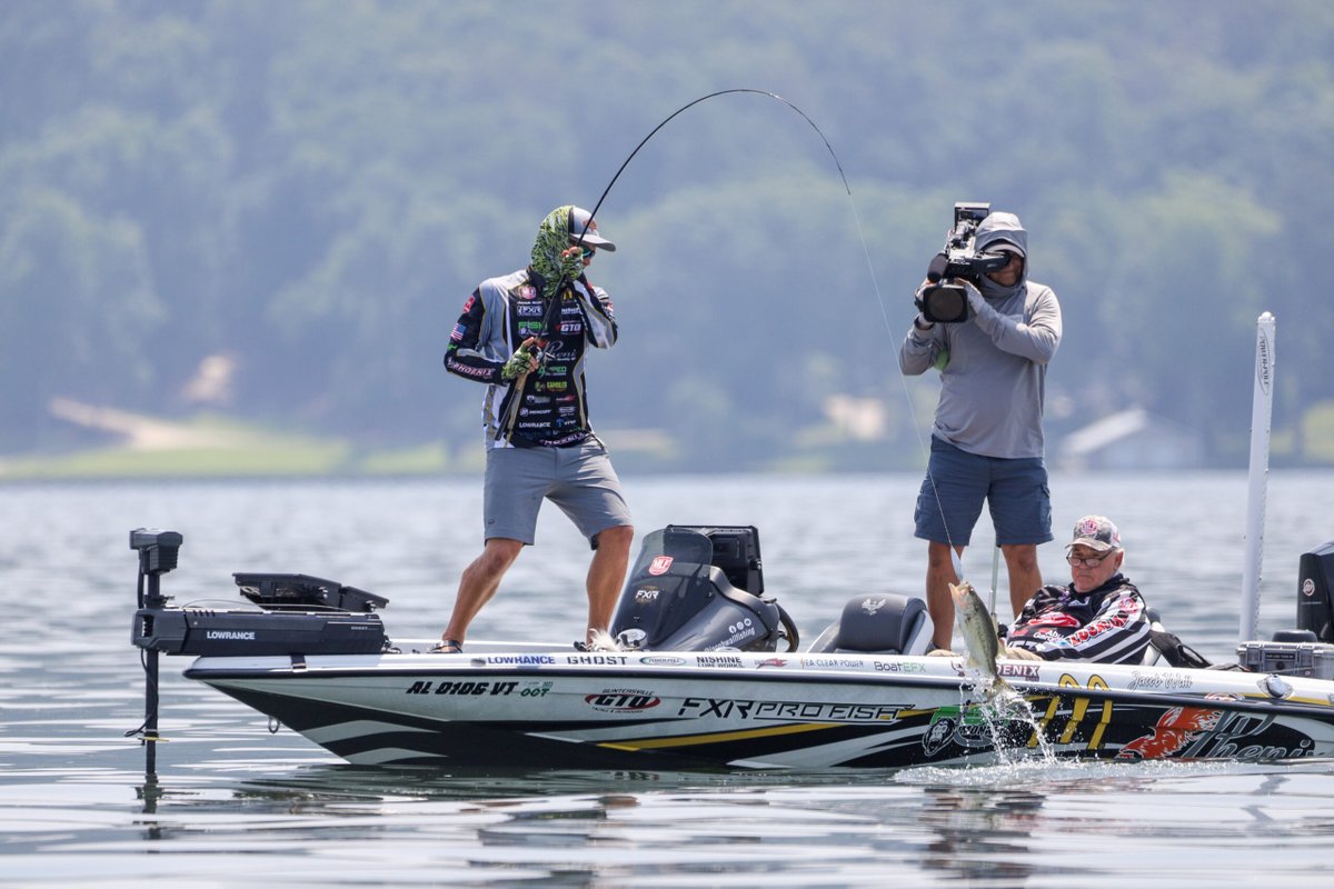 Major League Fishing tweet media
