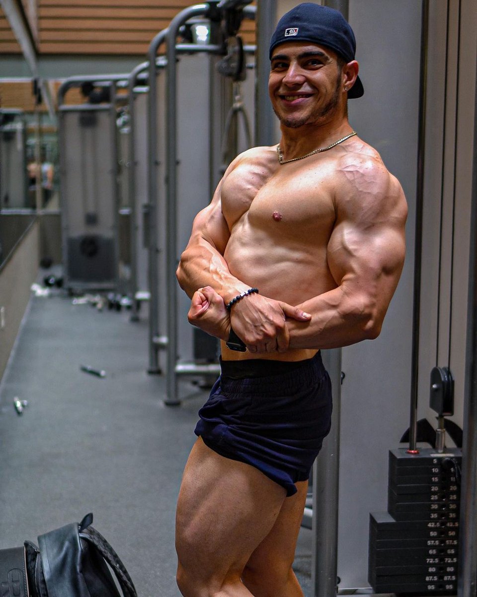 Musclemania tweet media