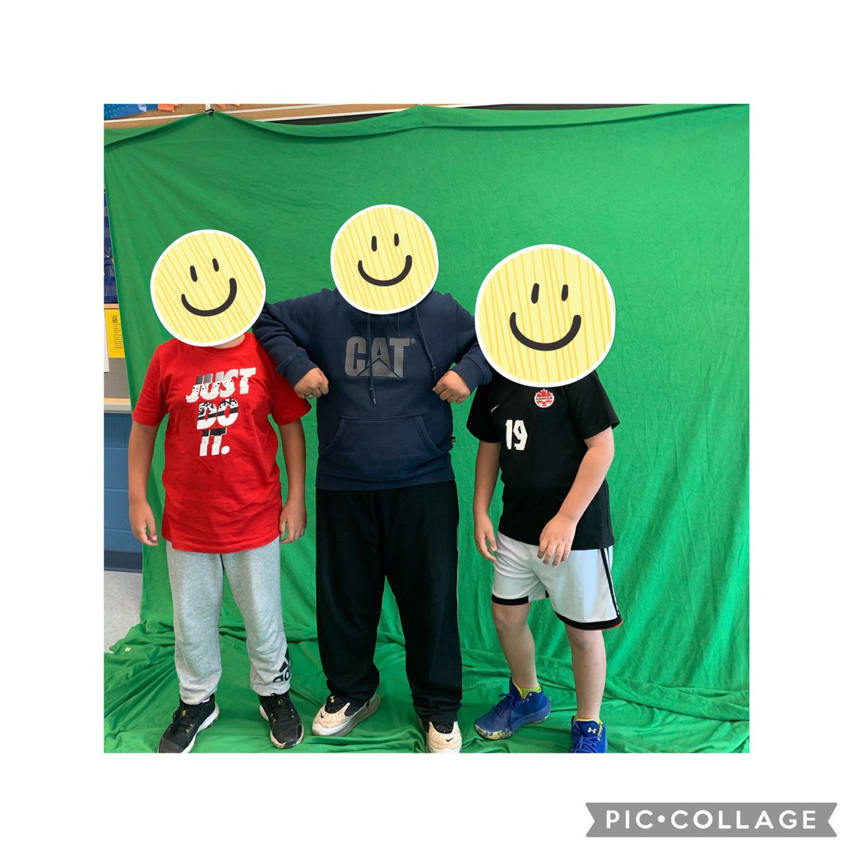 MsAndreaCooper1's tweet photo. Lights, camera and a little green screen action! @EdenrosePS #EML #grade5life https://t.co/HpPkpz5BfM