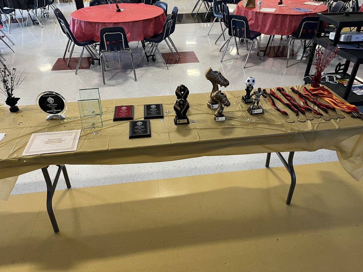 ELDO_BSoccer's tweet image. Ready for our Annual End of Year Soccer Banquet!!! We are excited for the celebrations to begin! @ELDO_GSoccer @EDAztecs_HS #OneEmpire #OneProgram