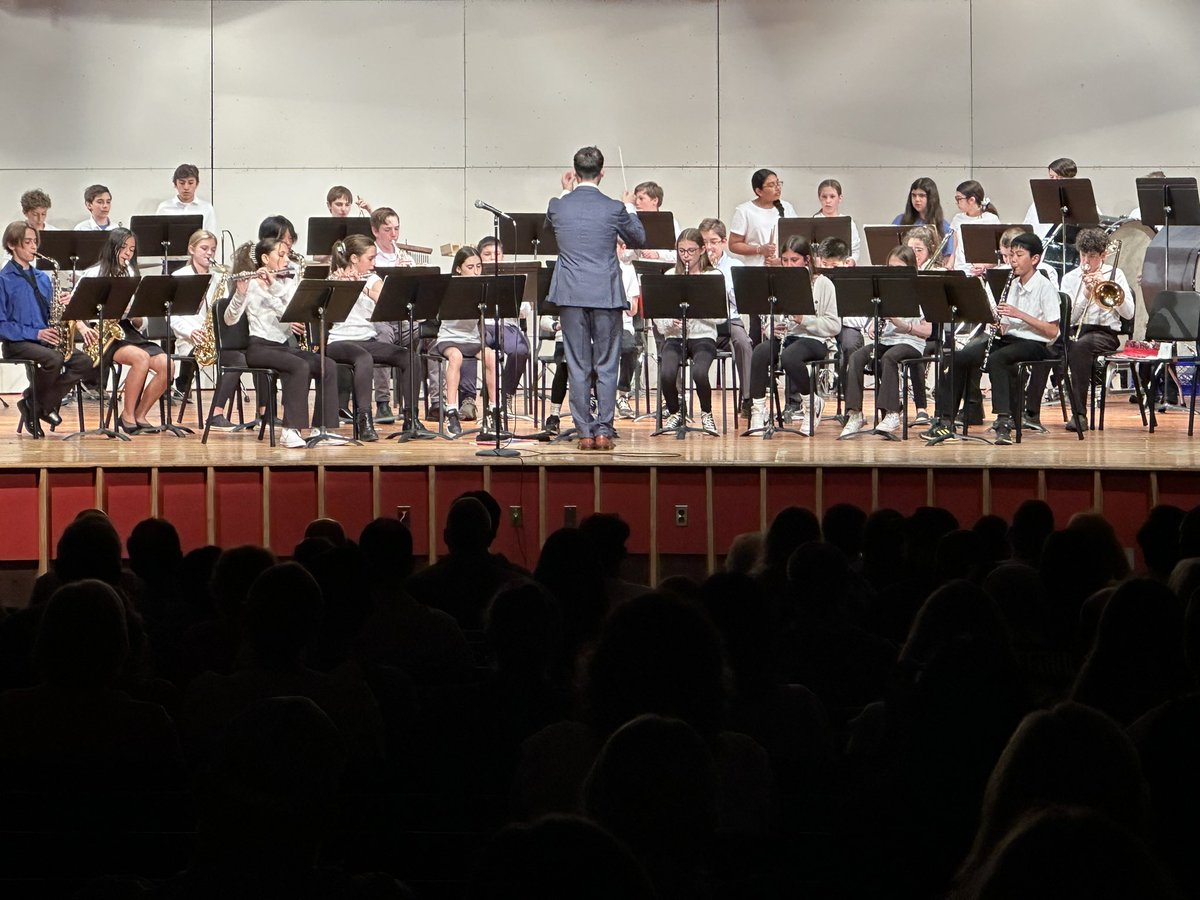 Mr. Genova (@mrgenovaesms) on Twitter photo ESMS 6th, 7th, and 8th grade band students playing wonderfully at our spring concert! Hard work pays off! <a href="/MrsCEastShore/">Dr. Perry Carlson</a> <a href="/MPSArtsandMedia/">Amy Perras</a> ESMS 6th, 7th, and 8th grade band students playing wonderfully at our spring concert! Hard work pays off! <a href="/MrsCEastShore/">Dr. Perry Carlson</a> <a href="/MPSArtsandMedia/">Amy Perras</a>