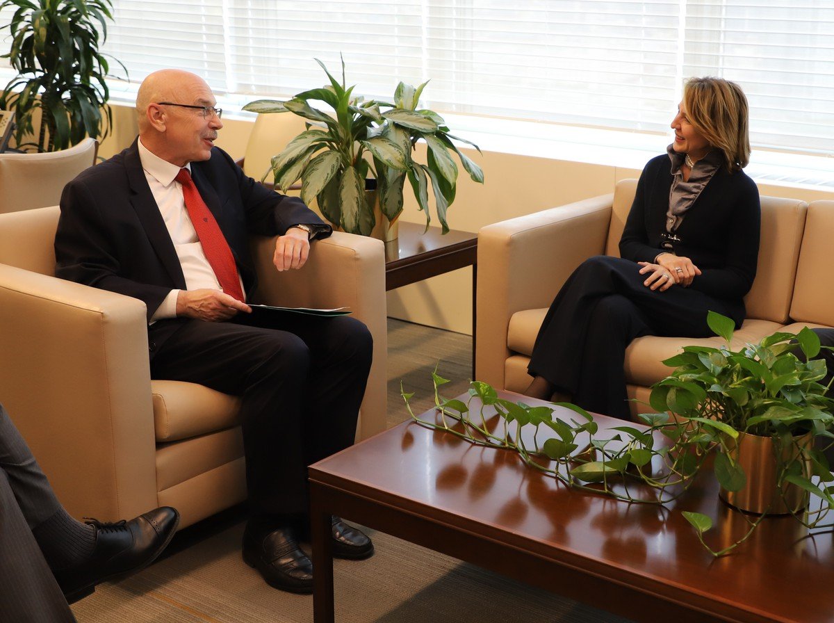 UN_OCT's tweet photo. USG @un_oct Voronkov met with @interpol_hq Executive Director for Partnerships & Planning Ms. Roraima Andriani to discuss:
▶️#UN Global CT Strategy #GCTS 8th review
▶️Third @UN #CTWeek
▶️Preparations for the upcoming #UNAfricaCTSummit
▶️#CTTravelProgramme
▶️Global #CFT Programme https://t.co/glfDezeoda
