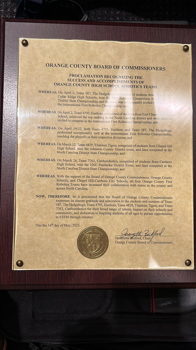 587Hedgehogs's tweet photo. Receiving the Orange County Commissioner’s Proclamation with our fellow County robot teams, FRC4795 Eastbots, FRC4829 Titanium Tigers, FRC7763 CarrboRobotics. We all spoke about our season and how @FIRSTweets is more then just robots by highlighting our outreach events. https://t.co/Da6ff0KaDr