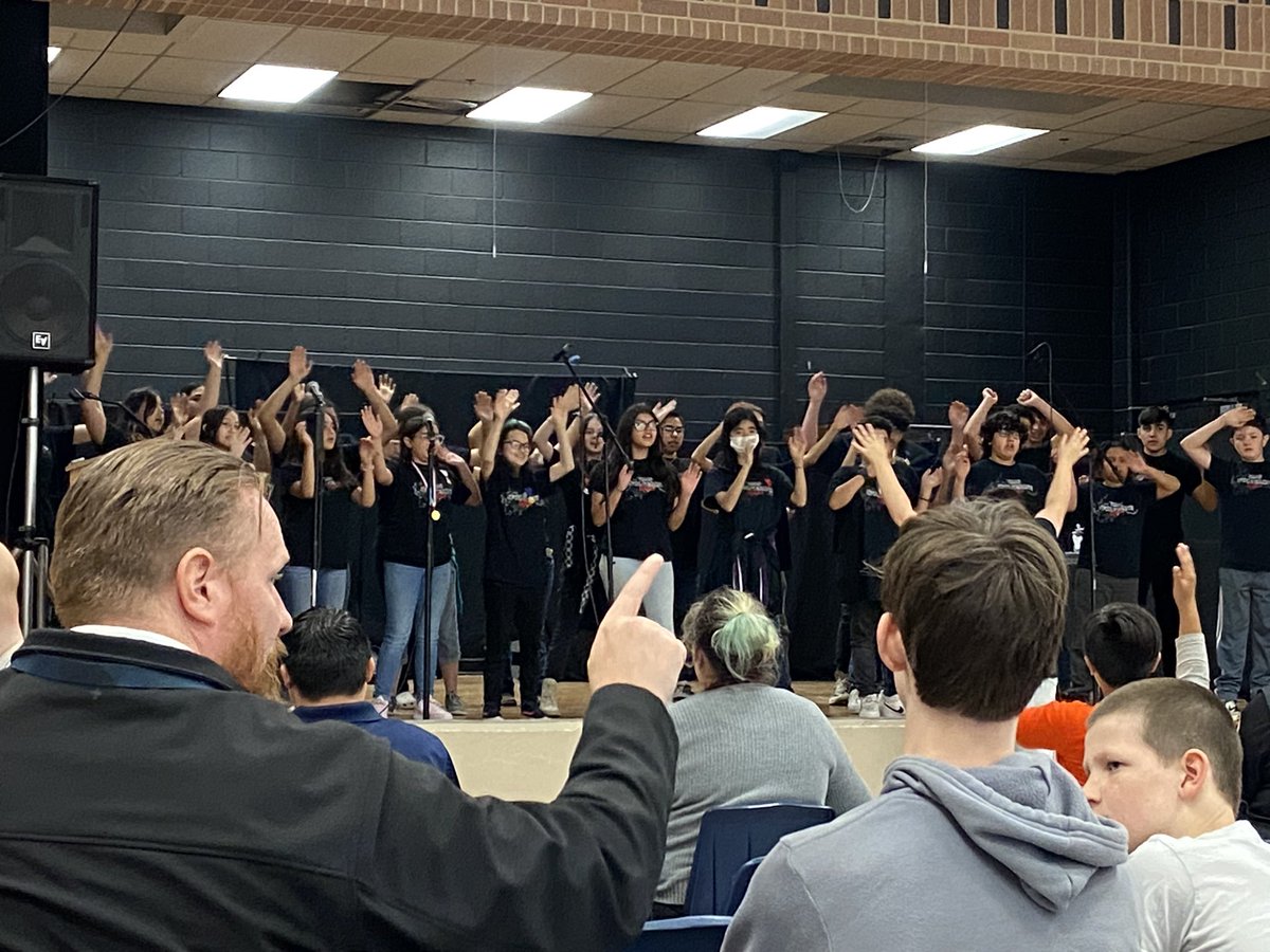GrahamEducator's tweet photo. Bravo, Zachry choir!!! @NISDZachry @NISDZachryCyber https://t.co/BZWRU0snYj