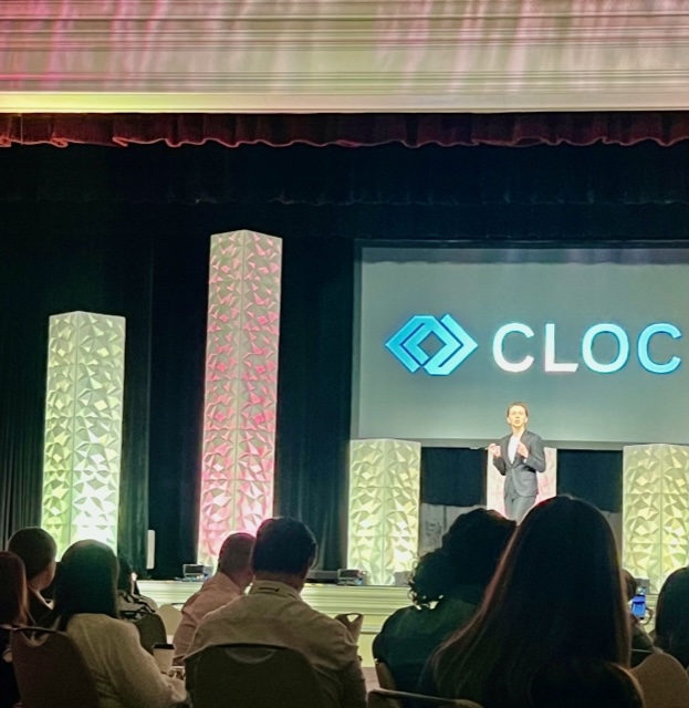 Cloud9Discovery's tweet photo. Day 1 keynote at #CGI2023 w/ @jennmccarron sharing legal transformation myths.

Myth 1: Transformation means doing a lot. 
Myth 2: Transformation is a linear process. 
Myth 3: YOU have to be the🌟.

All not true. We need to say no, embrace uncertainty &amp; collaborate . https://t.co/l9Hu2M5163