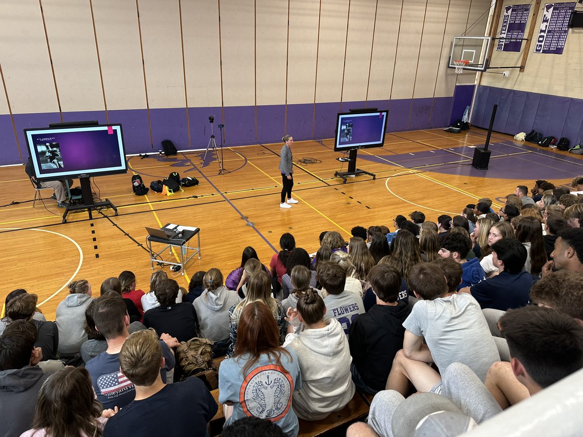 MissyWest25's tweet photo. Thank you @watertownhigh and Watertown Middle school for allowing me to be a part of your day! It was an absolute blast!
Finish the year strong! ๐ ๐
#speakerlife #keynote #crushtheinnercritic #shiftingmindsets #courageup #showup https://t.co/xr4rjjCMhq