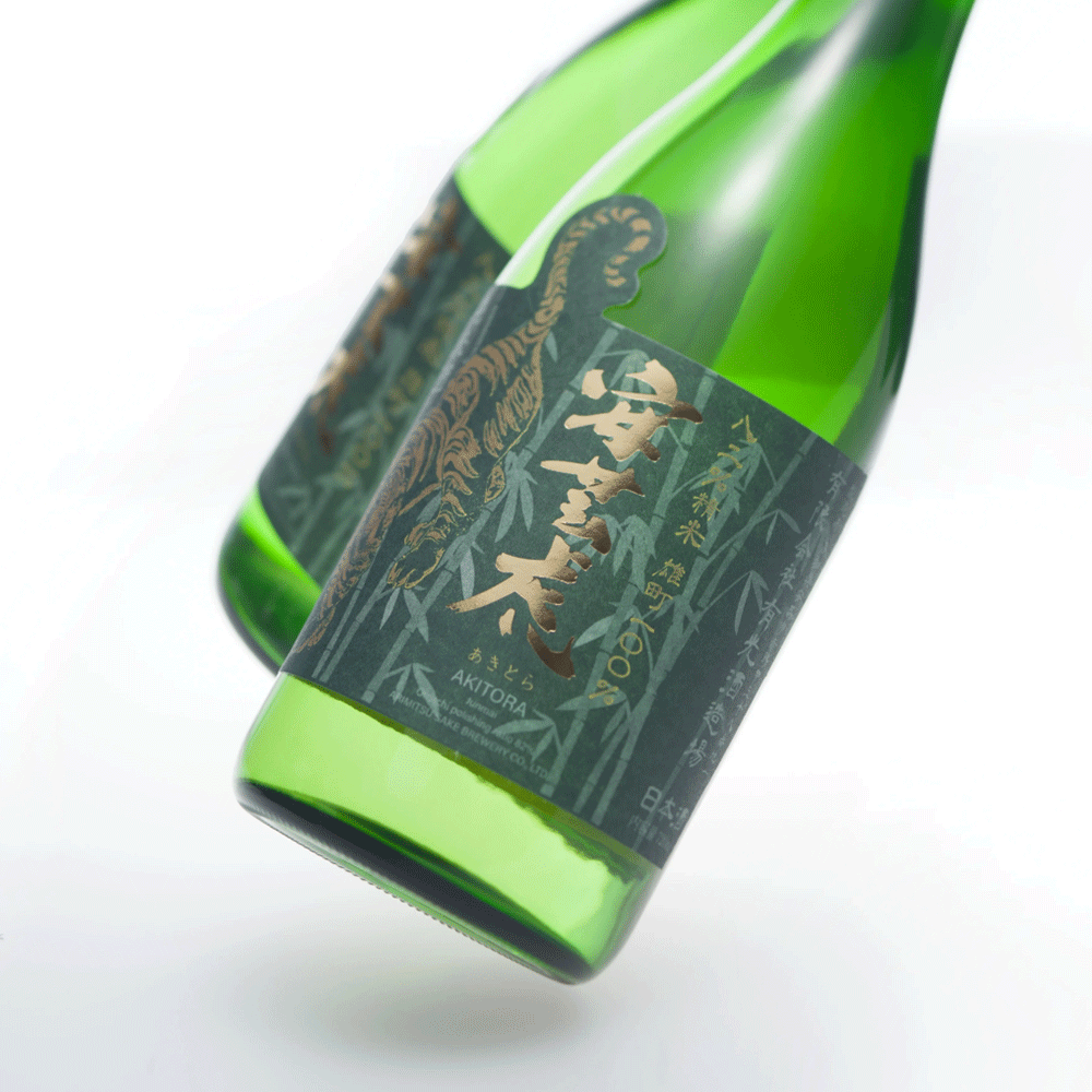 Japanpage_Sake's tweet photo. 高知のお酒といえば・・・・淡麗辛口。切れる辛口。そんなイメージを一変する旨味のある辛口がこれ。
https://t.co/GSZEaWymEK
#日本酒がある新しい時間を考えよう
#japanpagesake #sake
#arimitsu #有光酒造場
#akitora #安芸虎
#高知県 https://t.co/n69KSSkWdx