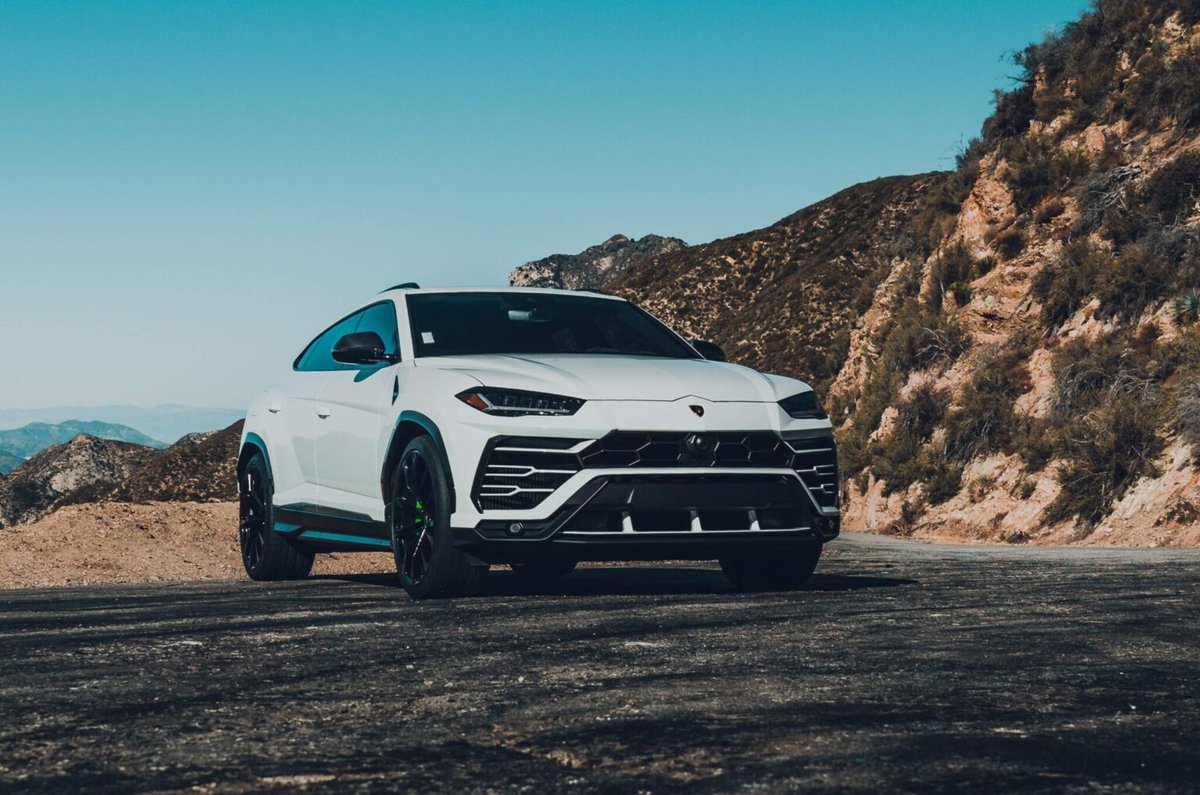 CSCarTransport's tweet photo. Lamborghini Is Happy To Bring Urus To Us All! But The Essenza Trim Is For A Lucky 40!
https://t.co/S76jZXeQtY

#Lamborghini #Urus #Essenza #SCV12 #Performante

Follow Us!  
Pinterest: #coloradospr8696
Facebook: https://t.co/pW1fMN15bE https://t.co/cXElqi8Gbz