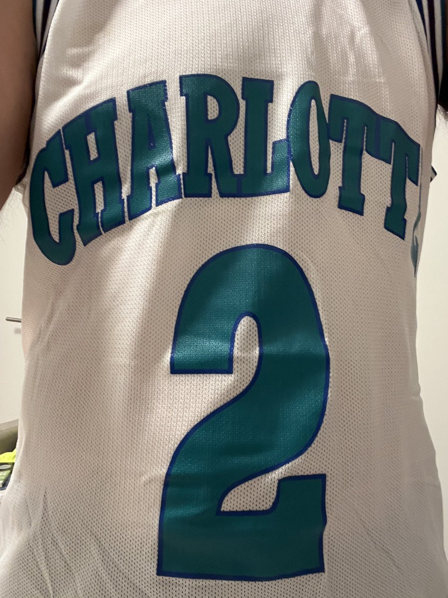 rgriffin's tweet photo. Alright, doing everything I can, @hornets to make this happen #Wembanyama #OrBust https://t.co/GZXdYtMnN9
