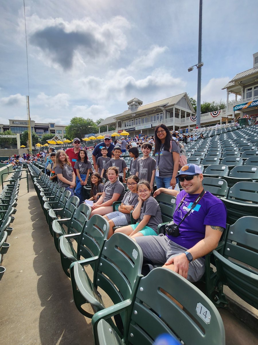 Debbie DeVault tweet media